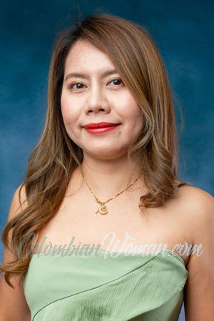 219527 - Naruemon Age: 40 - Thailand