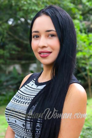 220024 - Carolina Age: 28 - Colombia