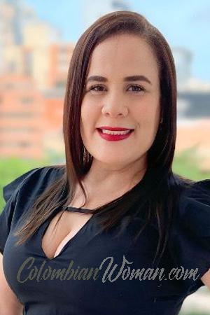 220033 - Lina Age: 45 - Colombia