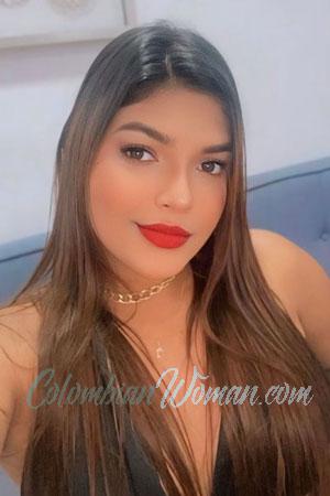 220326 - Daniela Age: 28 - Colombia