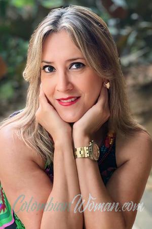 221175 - Claudia Age: 50 - Colombia