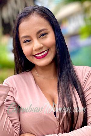 221178 - Yuleidy Age: 28 - Colombia