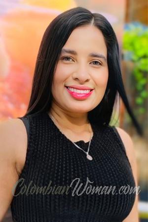 221188 - Leny Age: 30 - Colombia