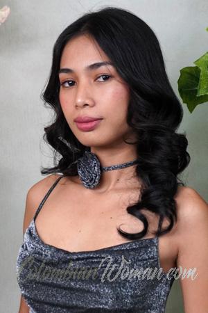 221721 - Gloselle Age: 24 - Philippines