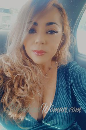 221788 - Wendoly Age: 46 - Costa Rica