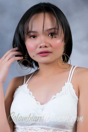 222300 - Christine Age: 19 - Philippines
