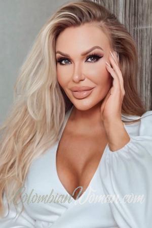 222770 - Polina Age: 43 - Ukraine
