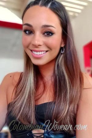 222780 - Oriana Age: 23 - Argentina