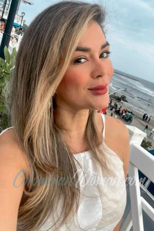 223108 - Juliem Age: 41 - Colombia