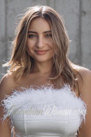 223391 - Oksana Age: 32 - Ukraine