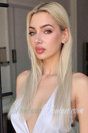 223635 - Oleksandra Age: 19 - Ukraine