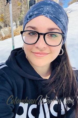 224290 - Betiana Age: 30 - Argentina