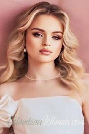 225258 - Olesia Age: 18 - Ukraine