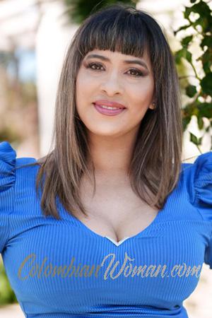 225293 - Lidia Age: 40 - Argentina