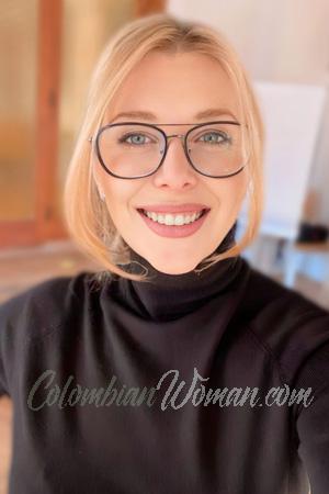 225572 - Olena Age: 28 - Ukraine