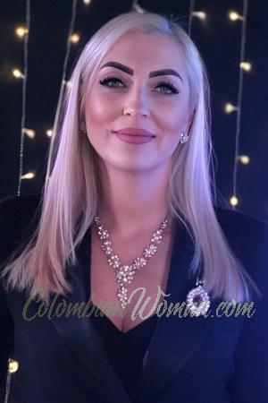 225958 - Karolina Age: 52 - Ukraine