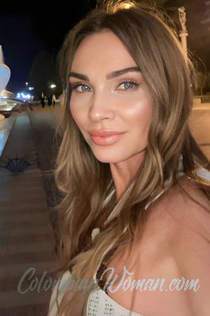 226527 - Khrystyna Age: 47 - Ukraine