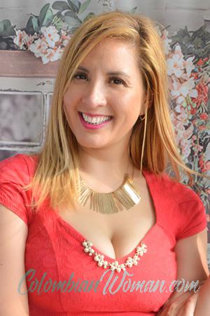 226550 - Andrea Age: 36 - Peru