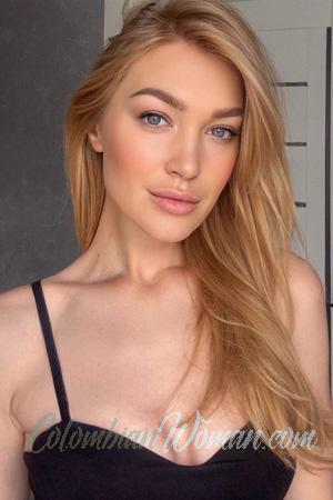 226944 - Diana Age: 32 - Ukraine