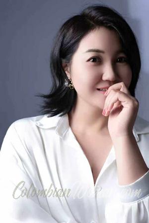 227027 - Yanfen Age: 41 - China