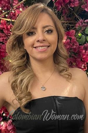 227119 - Angie Age: 30 - Colombia