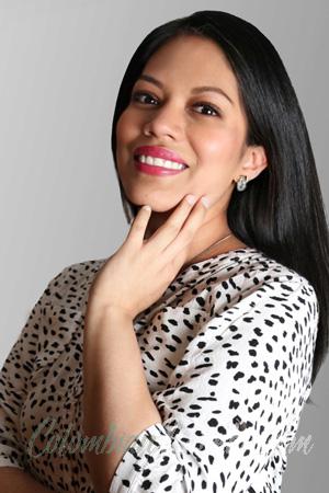 227196 - Sara Age: 35 - Mexico