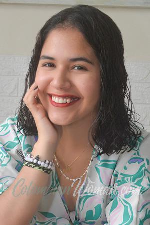 227604 - Josselyn Age: 25 - Peru