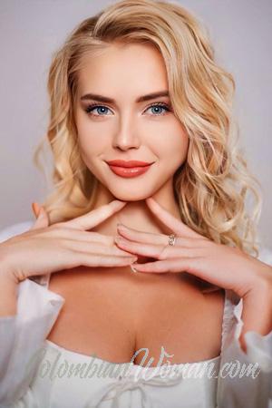 228177 - Daryna Age: 22 - Ukraine