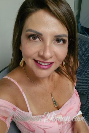228222 - Karina Age: 51 - Peru