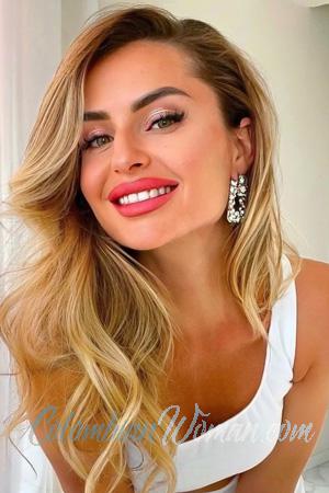 228358 - Anastasiia Age: 41 - Ukraine