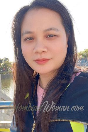 228515 - Jieyi Age: 39 - China