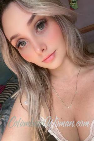 228875 - Dorian Age: 32 - Costa Rica