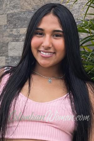 229504 - Carolina Age: 22 - Colombia